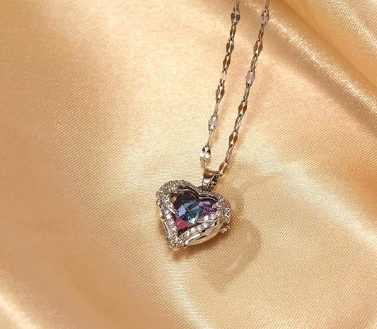 Heart Pendant Necklace Zircon Titanium Steel 24k plated chain