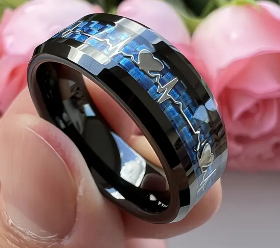 Stylish 8mm Stainless Steel Ring With Heartbeat Design & Black Carbon Fiber