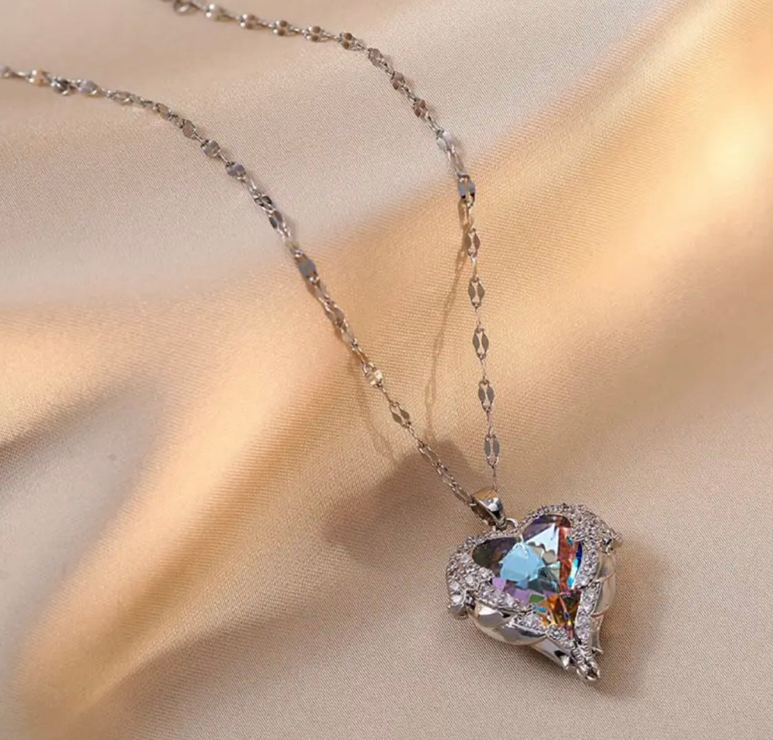 Heart Pendant Necklace Zircon Titanium Steel 24k plated chain