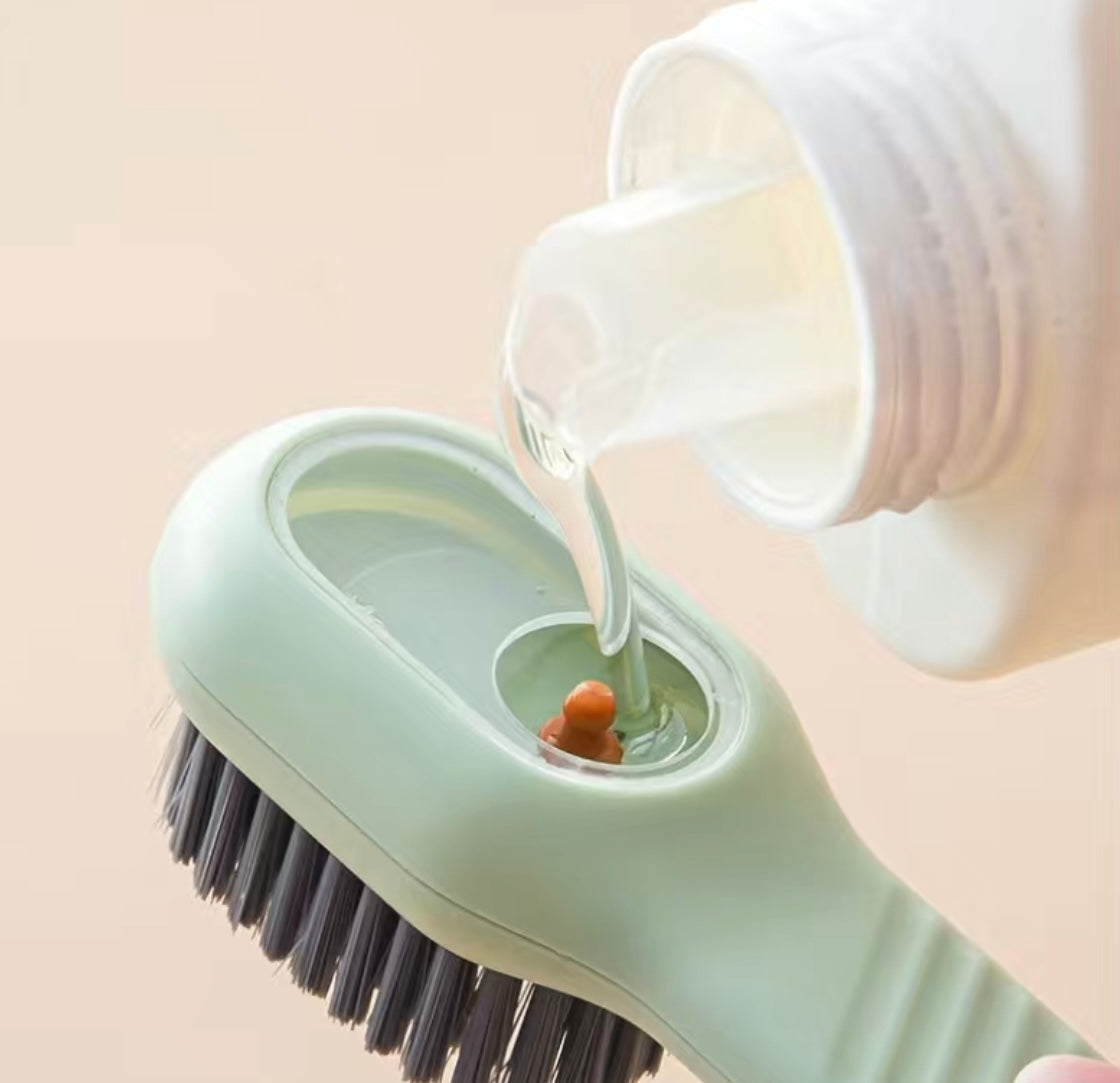 Push Liquid Cleaning Brush