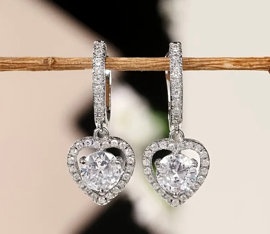 Hollow Zircon Hoop Drop custom Heart Design Plated Delicate Fashion Jewelry