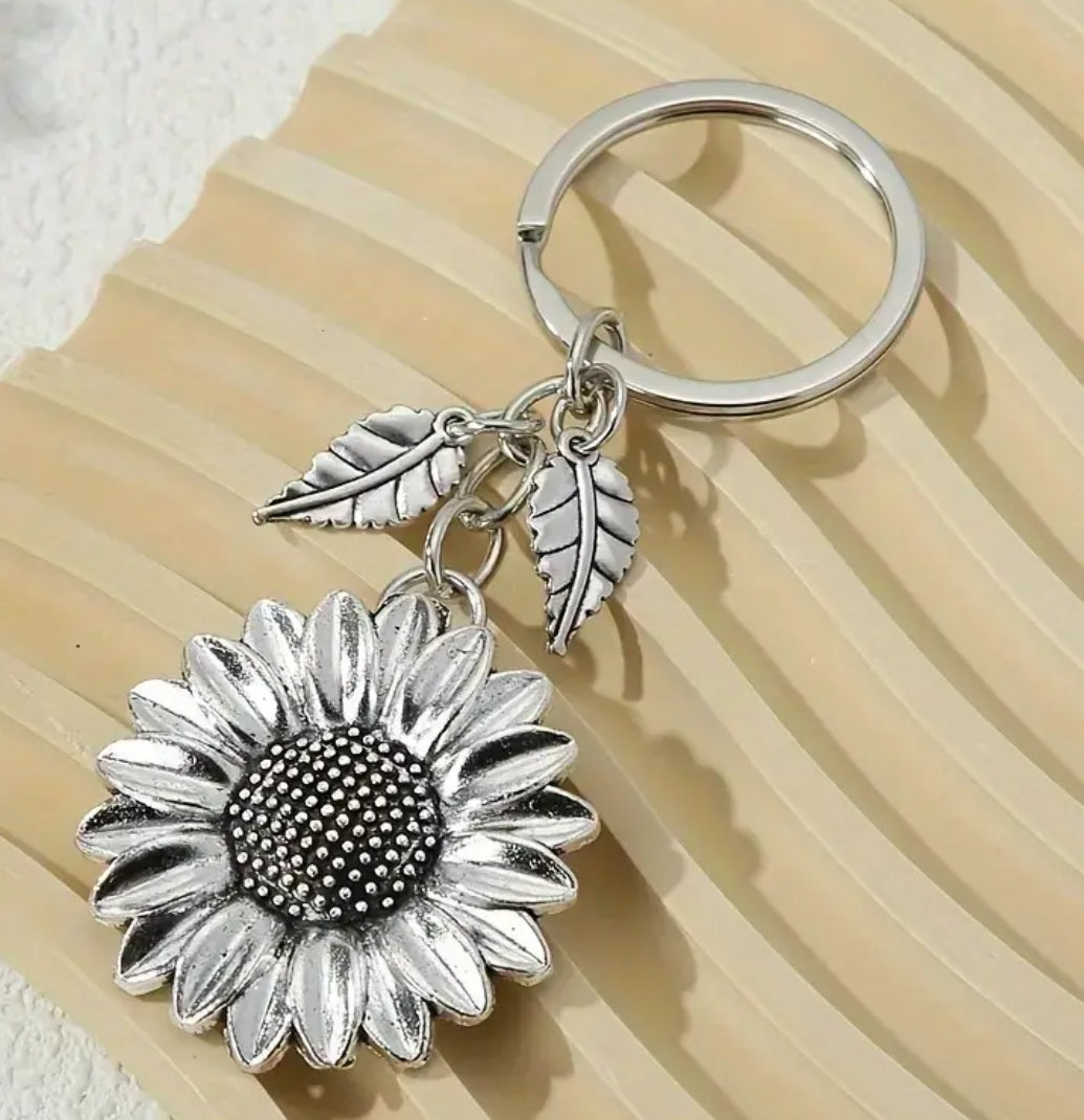 Vintage Boho Style Sunflower Keychain