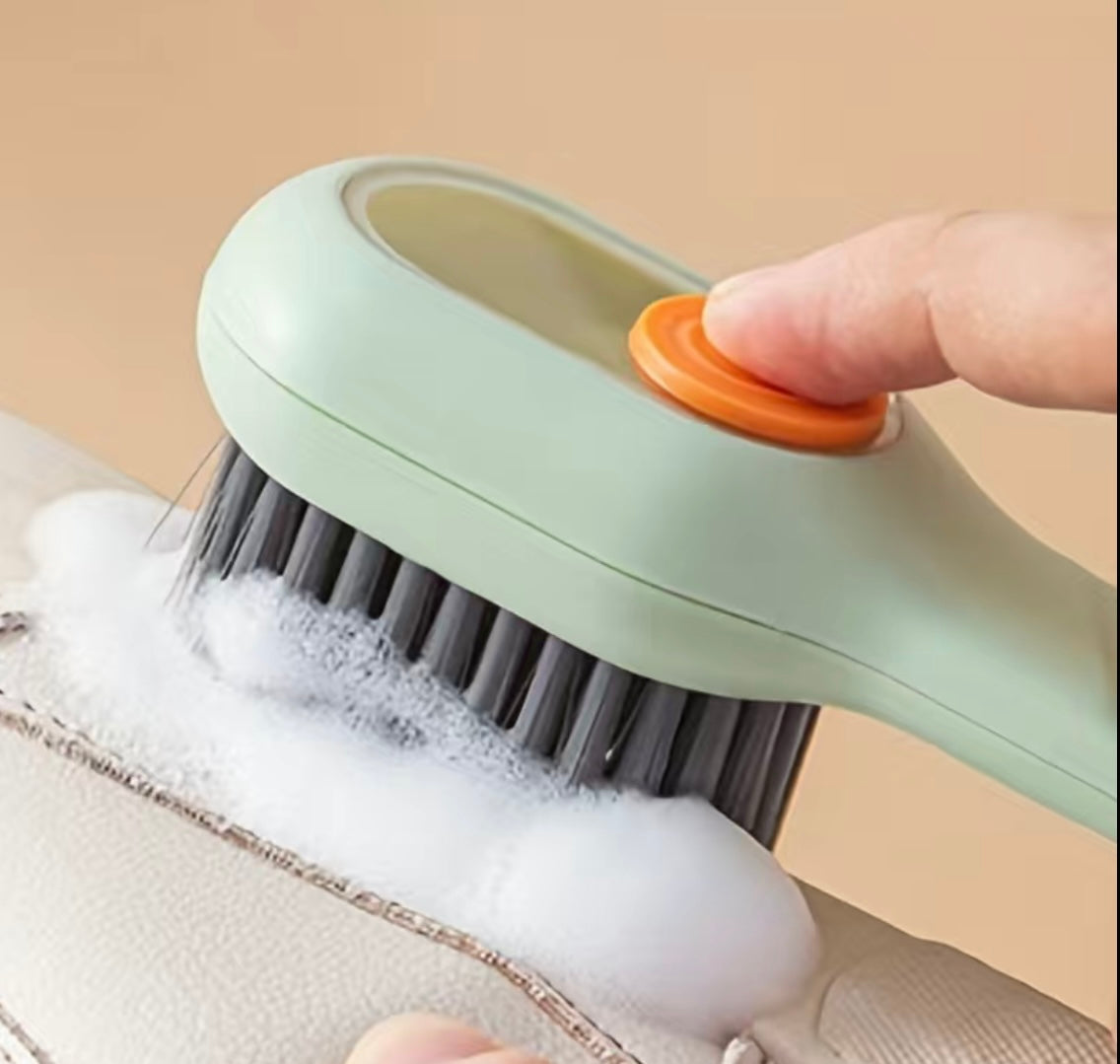 Push Liquid Cleaning Brush
