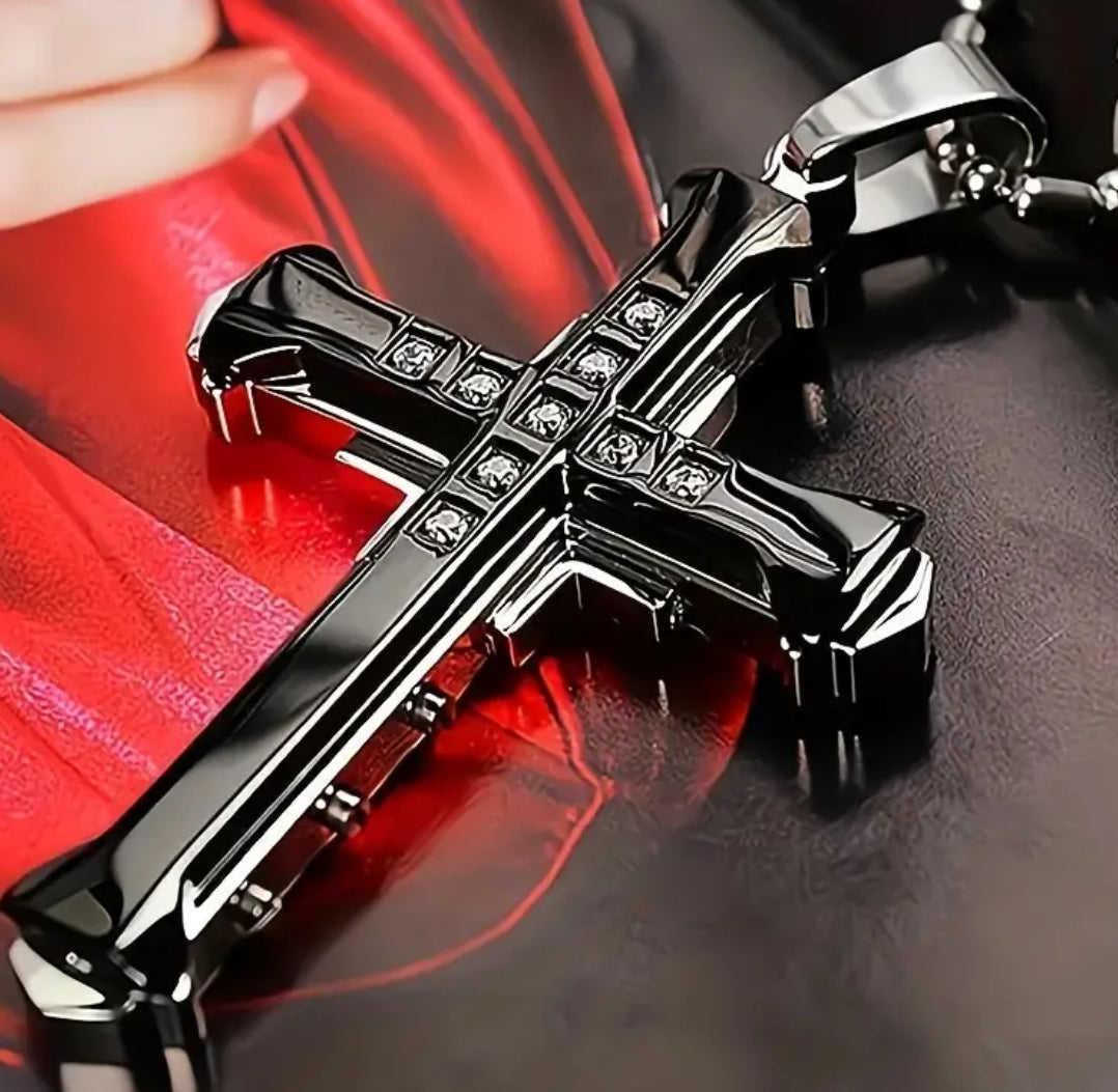 1 Piece Titanium Steel Cross Pendant Necklace With Zircon Inlaid for Men Classic Vintage Jewelry