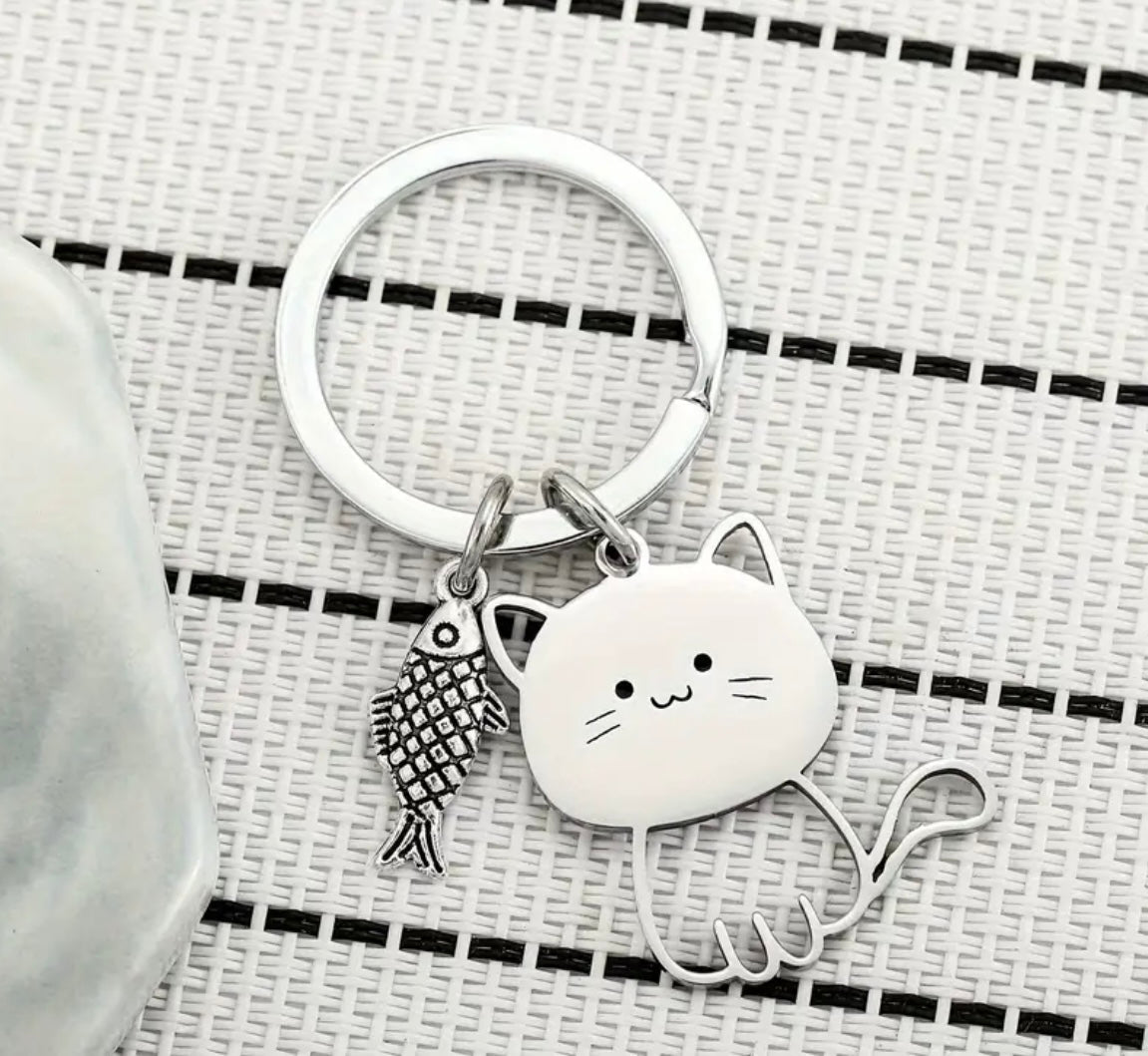 1 pc Cute Cat & Fish Keychain - EmporiumDepot