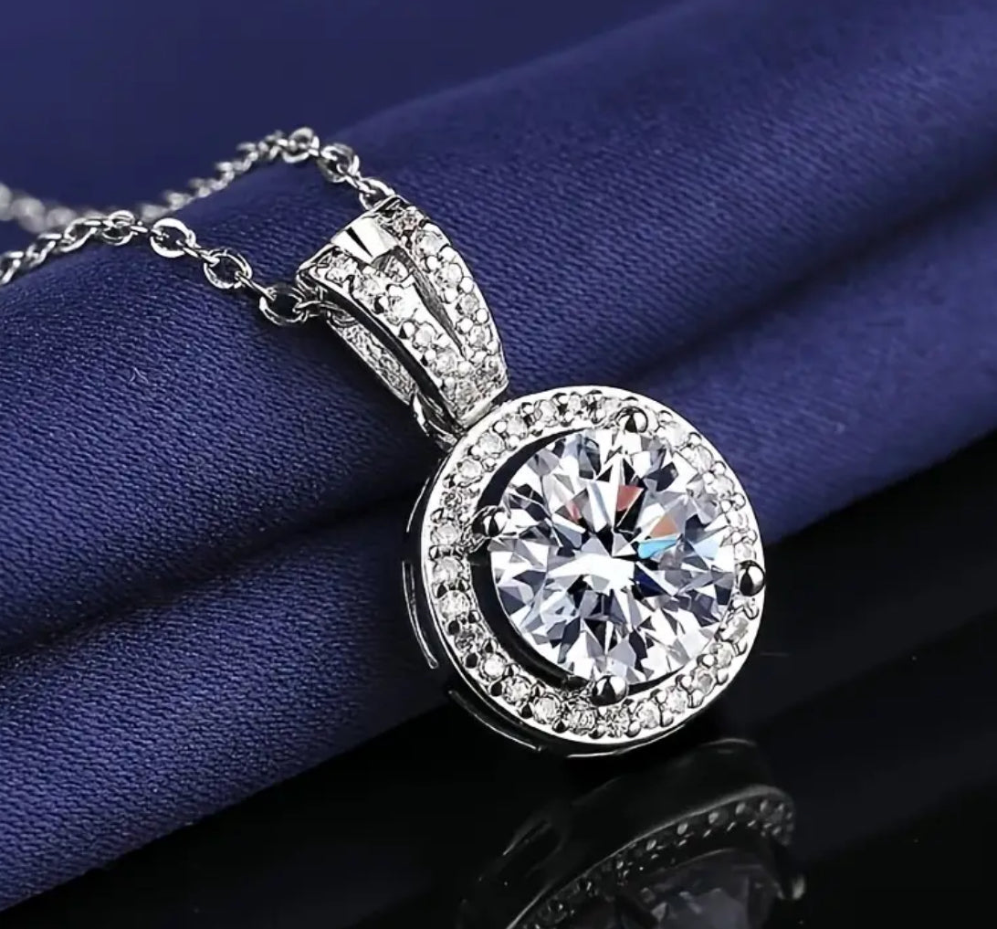 Luxury Elegant 3ct Moissanite Pendant Necklace Lovely Design White Gold Plated