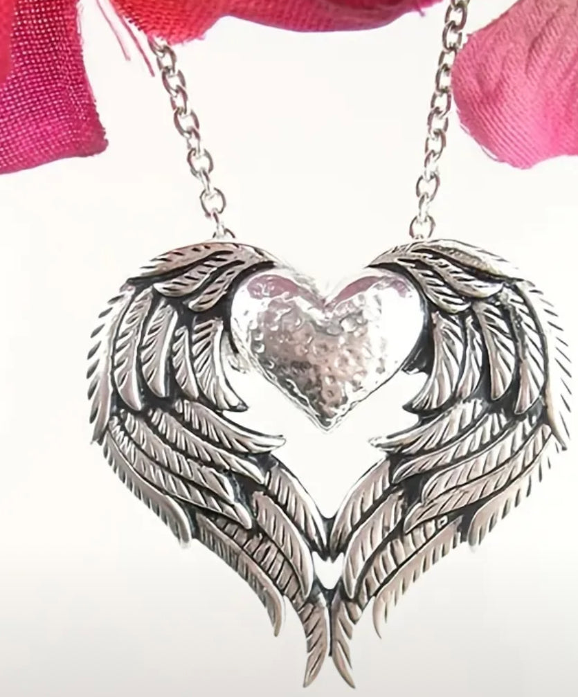 Angel Wings Heart Pendant Necklace For Women Great Jewelry Gifts