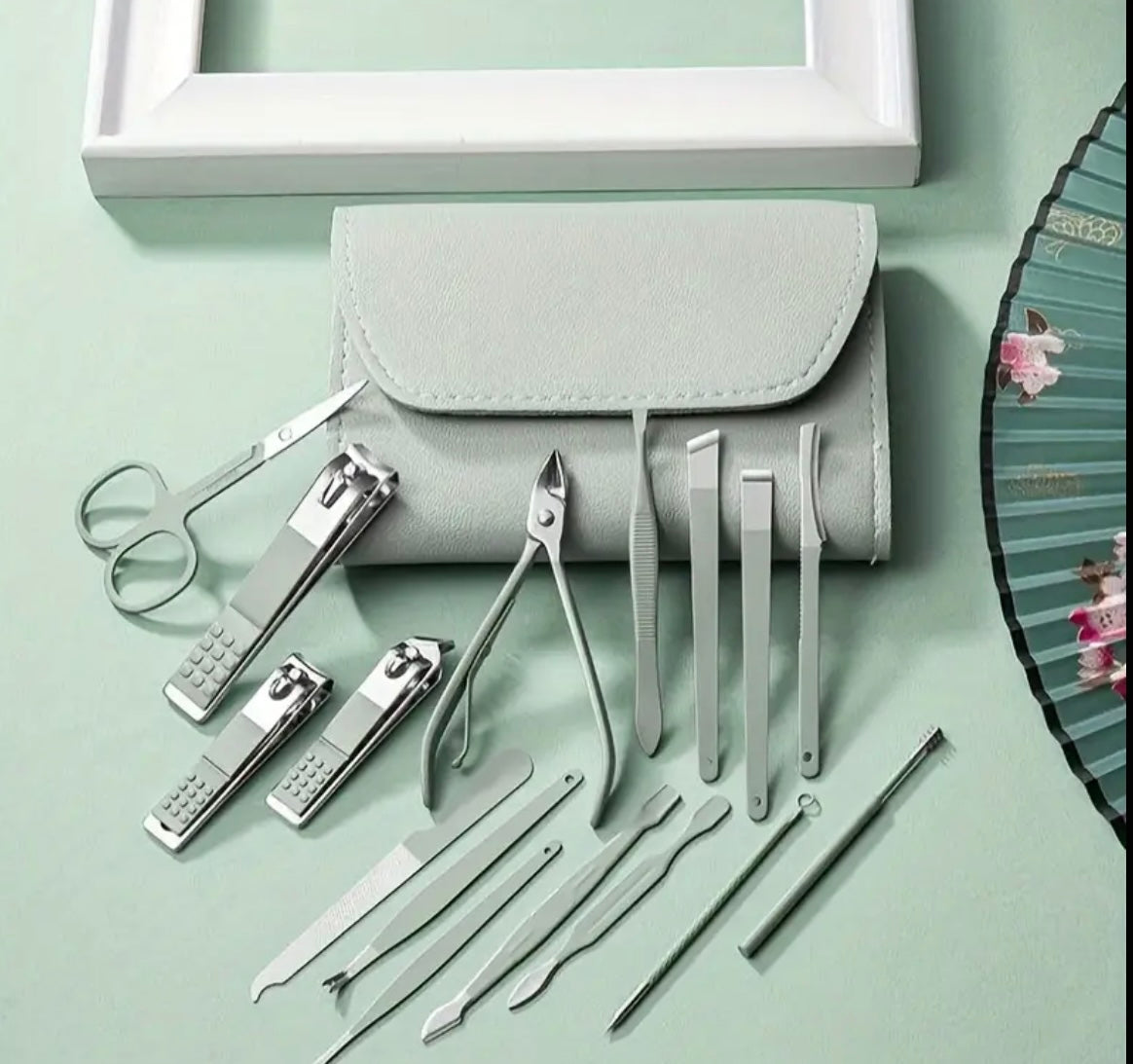 Premium Stainless Steel Nail Grooming Kit 16 pc Set