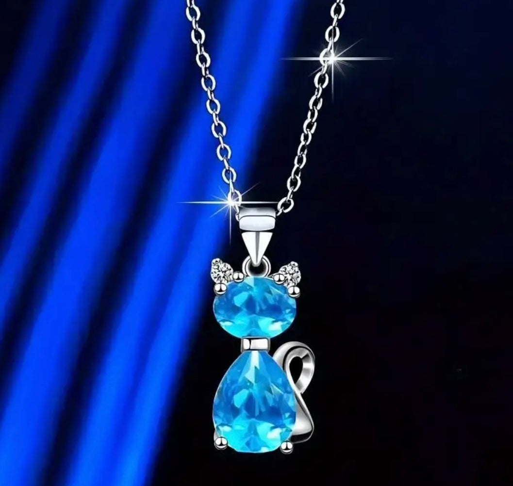 Custom made Cute Cat Pendant & Necklace Fashion Jewelry