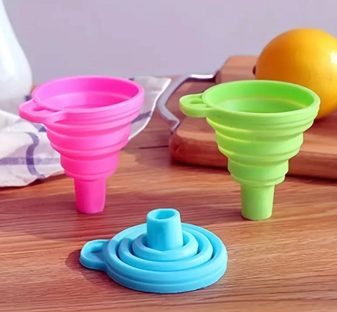 3 pcs colorful pack mini silicone fold up funnel for easy storage