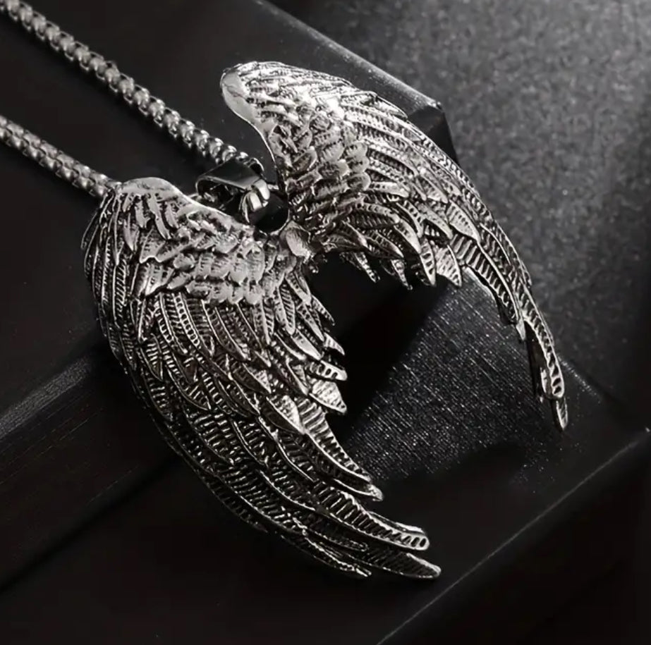 1 pc Vintage Silvery Metal Angel Wings Pedant Necklace Men Women Fashion Jewelry Great Gift