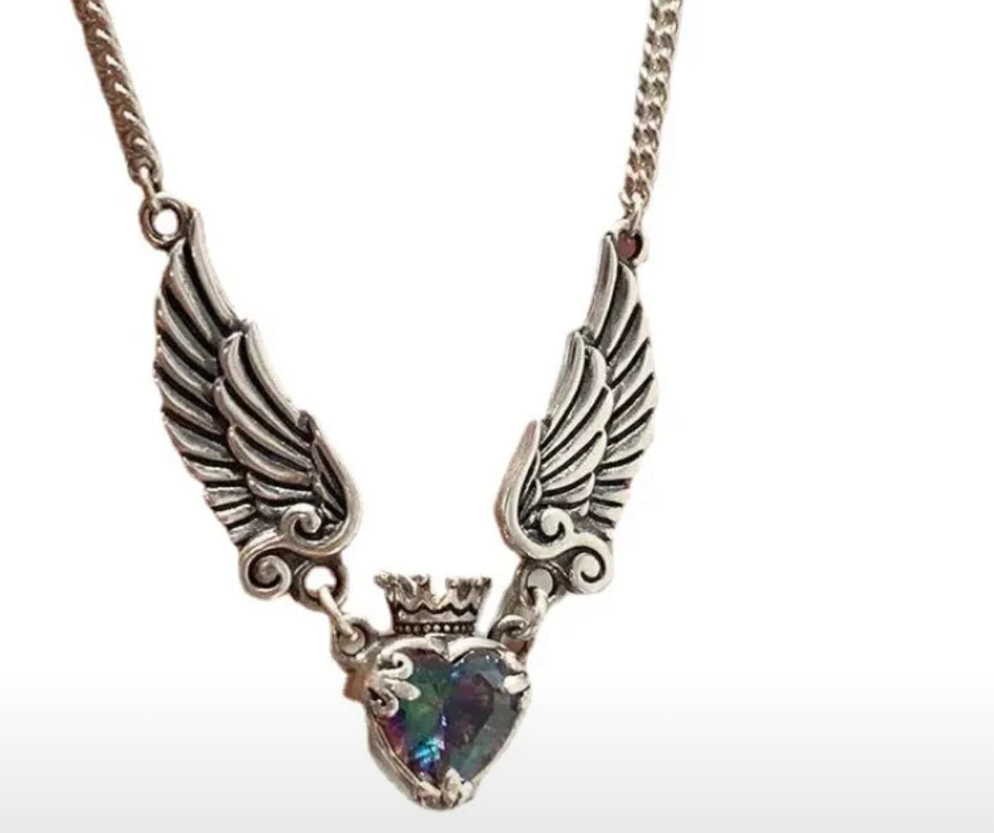 Vintage Distressed Aurora Love Crown Angel Demon Wings Pendant Necklace Female Light Luxury