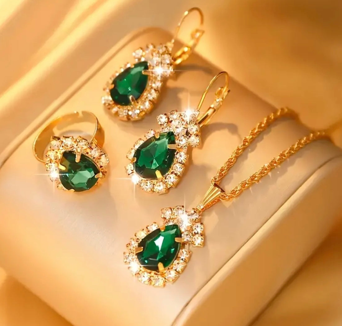 Luxury Elegant 4 Piece Jewelry Set Drip Emerald With Rhinestones Women’s Necklace, Matching earrings, and Ring