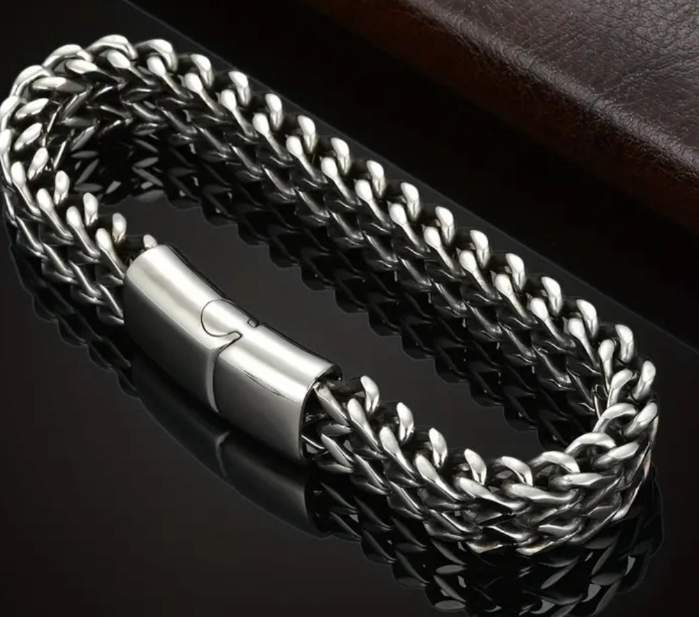 Premium Stainless Steel Men’s Braided Chain Bracelet Stylish Square Links With Magnet Buckle Closure