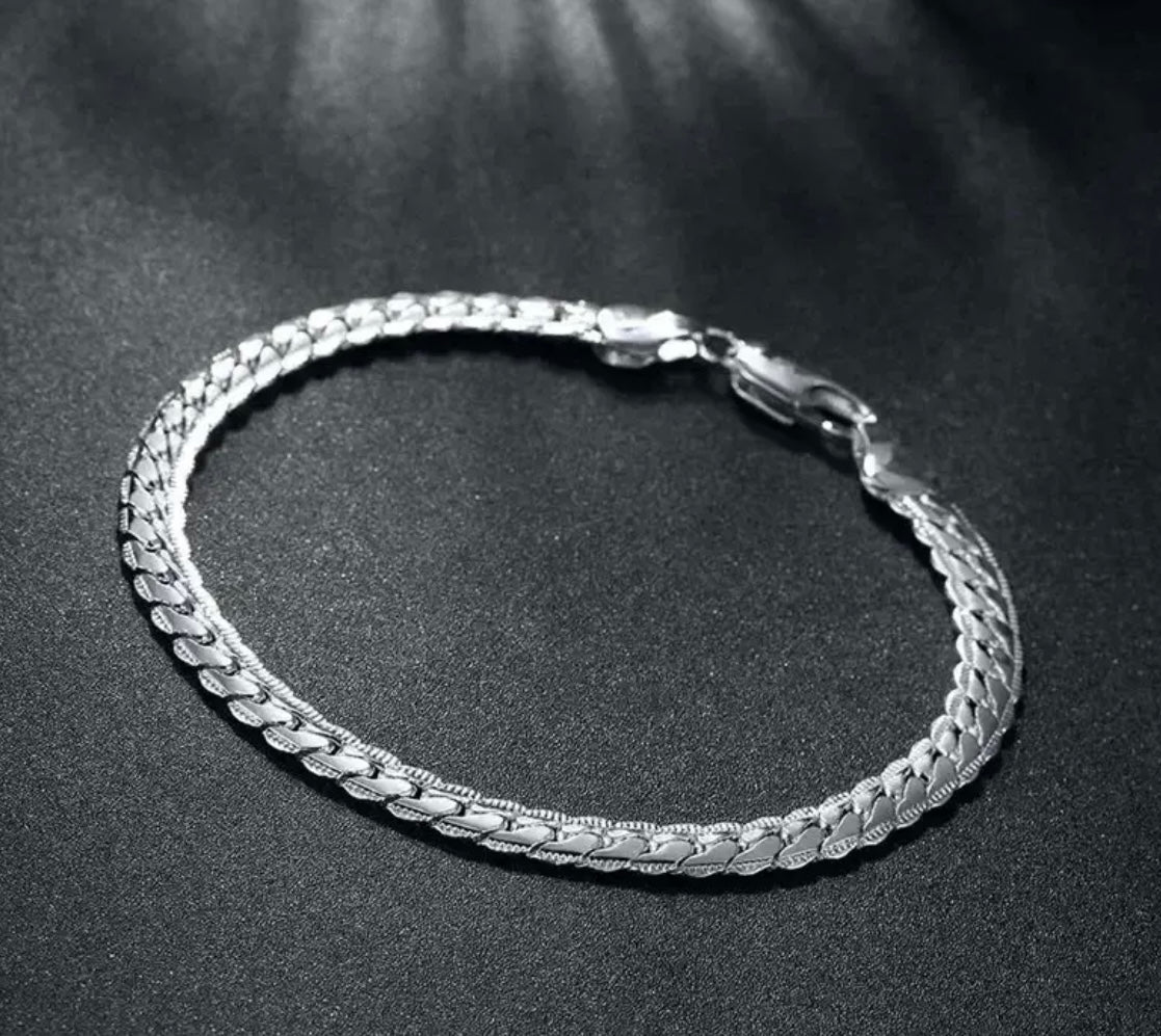 1 pc 925 Silver Plated Elegant Luxury Bracelet for Men or Women