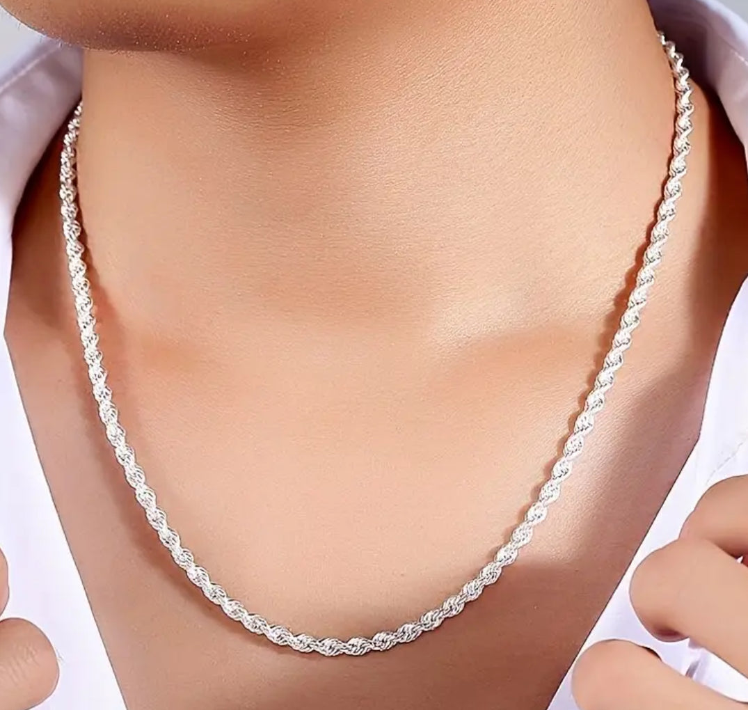 A stunning 925 Sterling Silver matching bracelet and chain